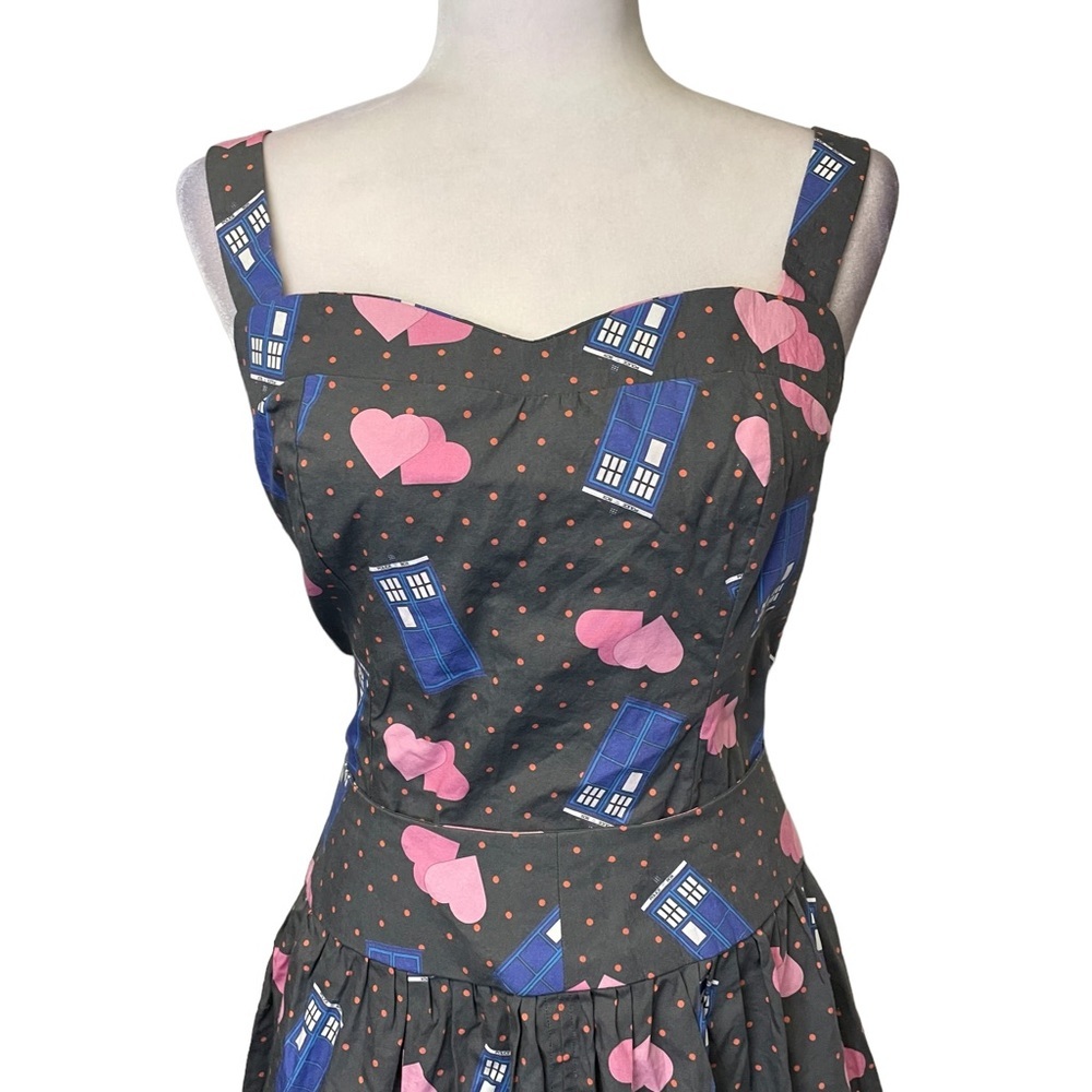 Dr. Who Handmade Heart Gray Retro Sweetheart Top & Skater Skirt Set - Picture 2 of 5